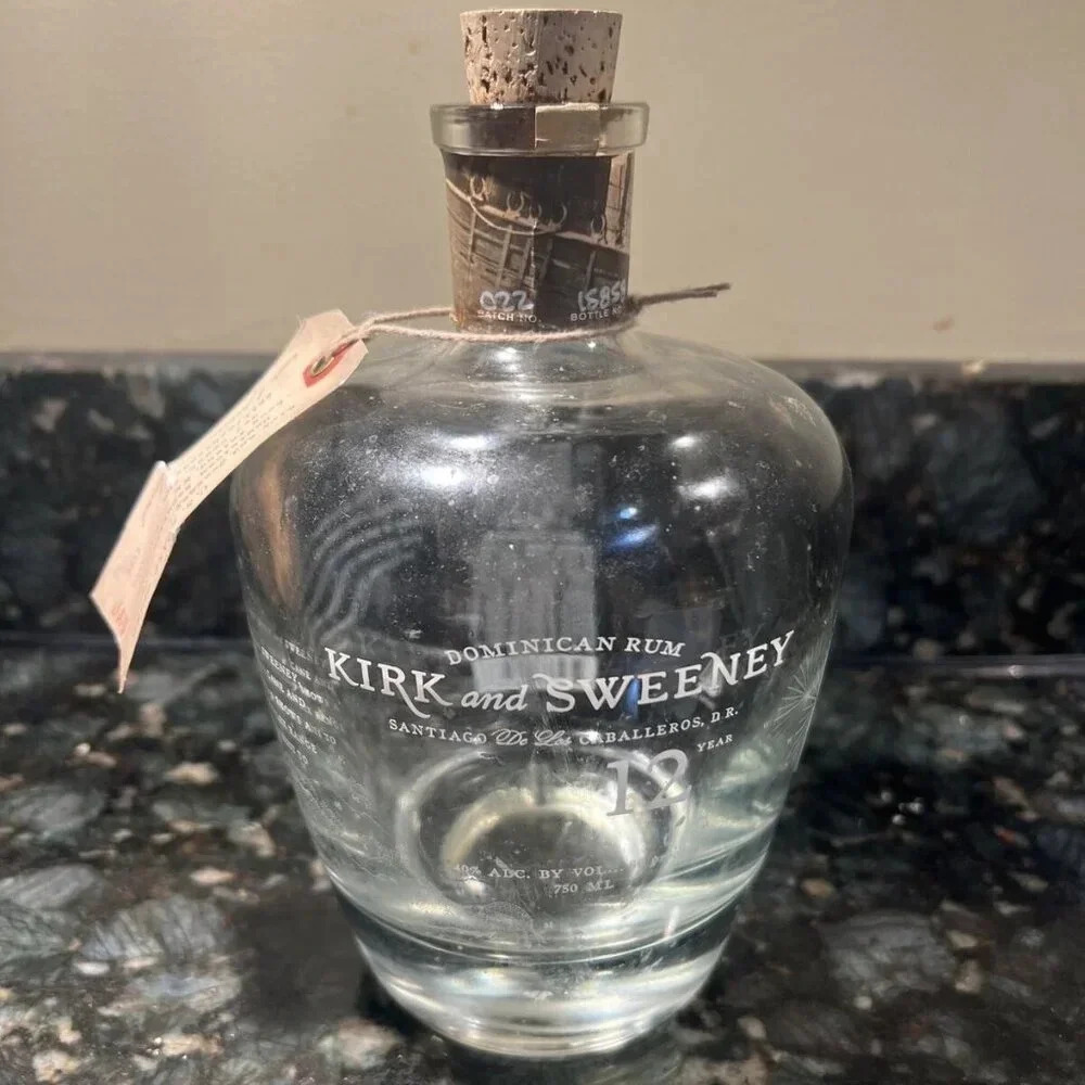 Glass Liquor Bottle Empty Kirk & Sweeney Dominican Rum 12 Year 750ml
